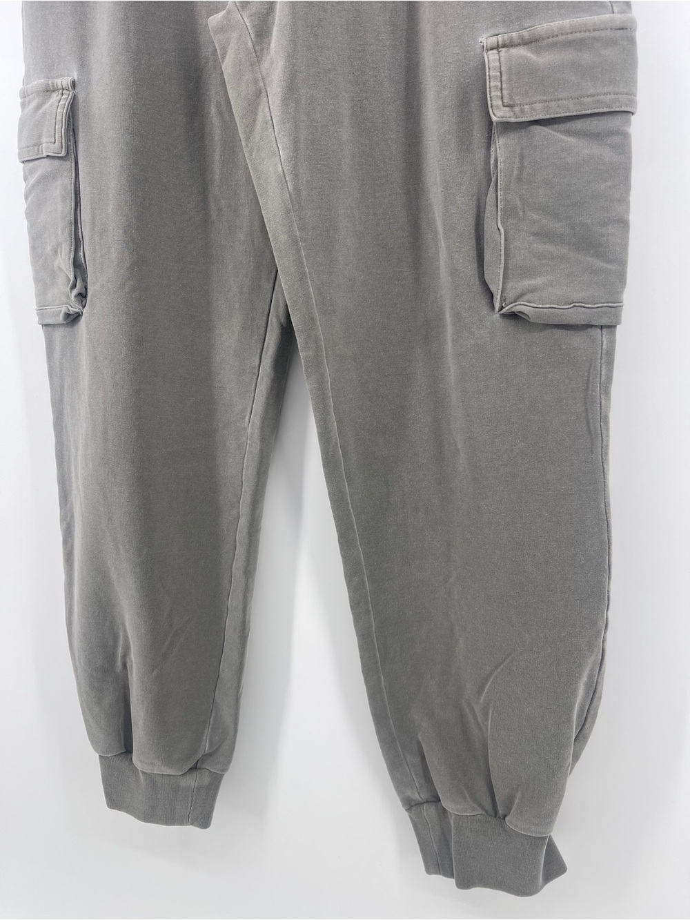 ALO Yoga Women's Cargo Joggers in  Gray - Picture 2 of 16